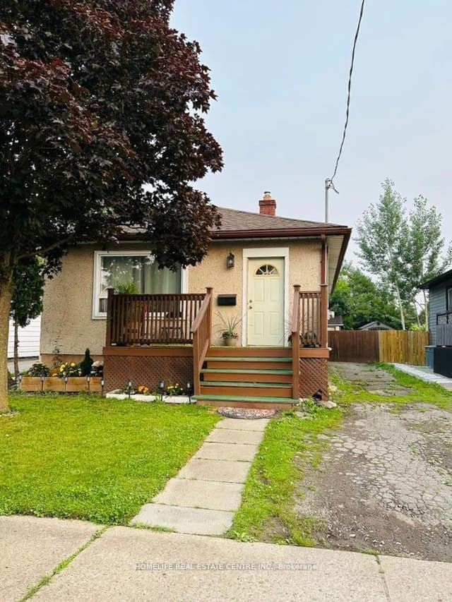 10 Parkwood Dr. St Catharines On L2p 1h2
