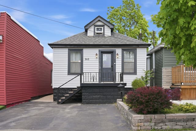 141 Mcanulty Blvd. Hamilton On L8h 3h6