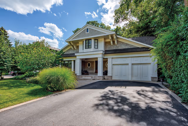 416 Wedgewood Dr. Oakville On L6j 4s4