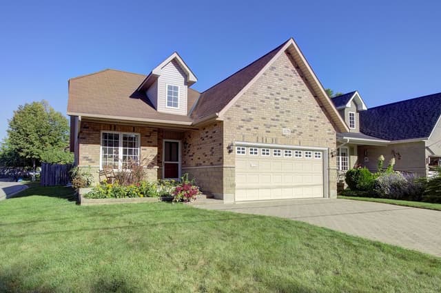 1175 Bellview Cres. Burlington On L7s 1c9