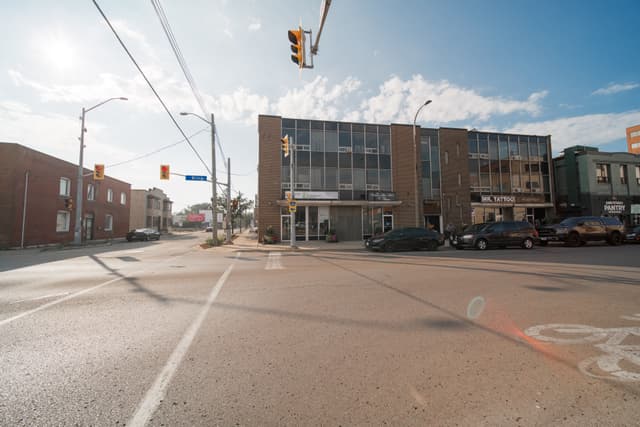 11 King St. St Catharines On L2r 3h1