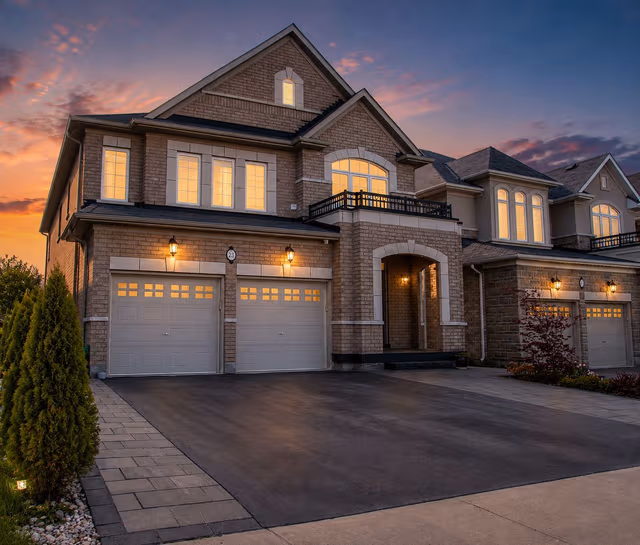 23 Chaumont Dr. Hamilton On L8j 0j9