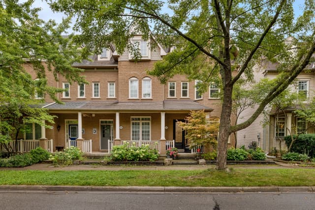 184 Gatwick Dr. Oakville On L6h 6n1