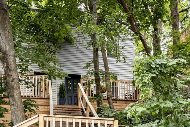24 Patrick St. Hamilton On L8n 1z5