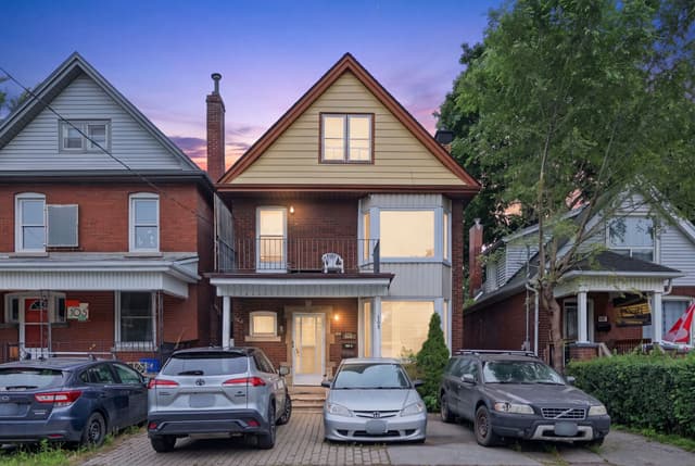 105 Rosemont Ave. Hamilton On L8l 2m6