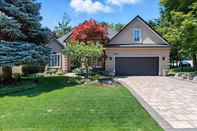1109 Forestvale Dr. Burlington On L7p 4w3