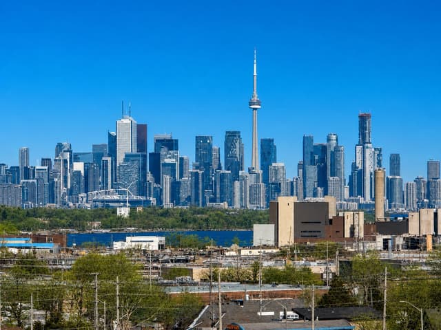 1063 Douglas Mccurdy Common 803 Mississauga On L5g 0c5