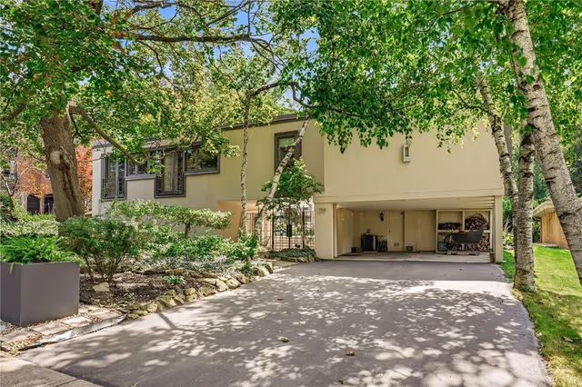 79 Amelia St. Hamilton On L8p 2v3
