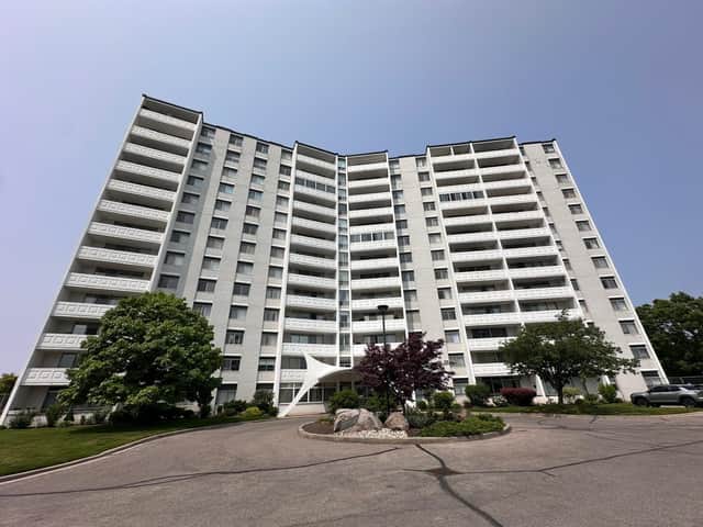 15 Towering Heights Blvd. 502 St Catharines On L2t 3g7