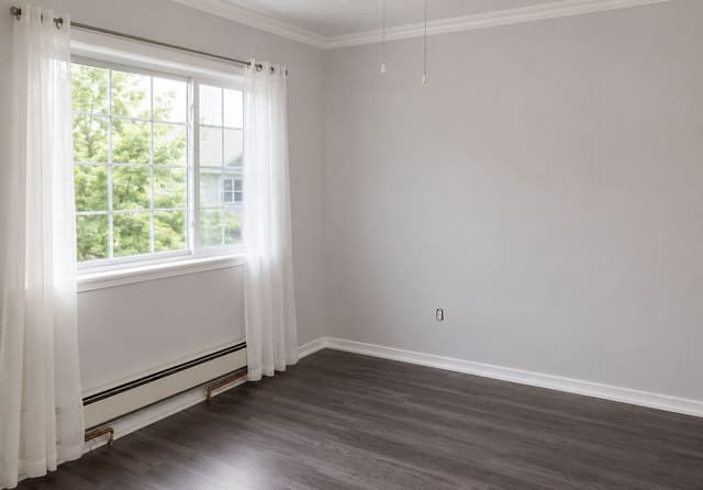 70 Tunis St. Main St Catharines On L2s 1e5