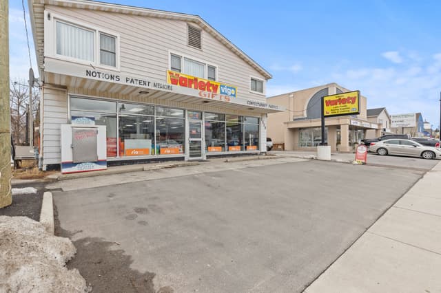 1530 Niagara Stone Rd. Niagara-on-the-lake On L0s 1j0
