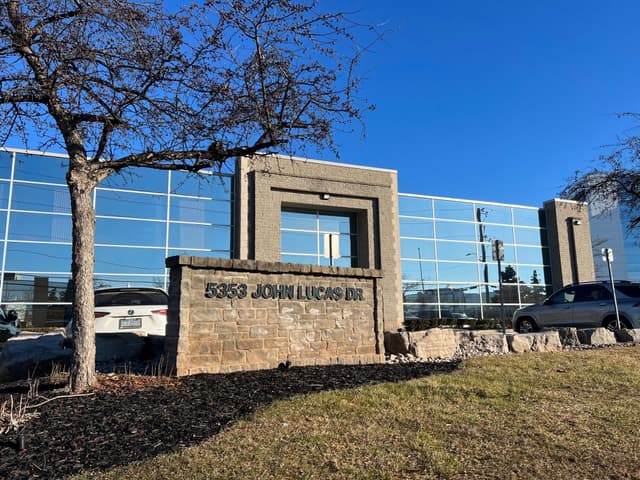 5353 John Lucas Dr. 105 Burlington On L7l 6g5