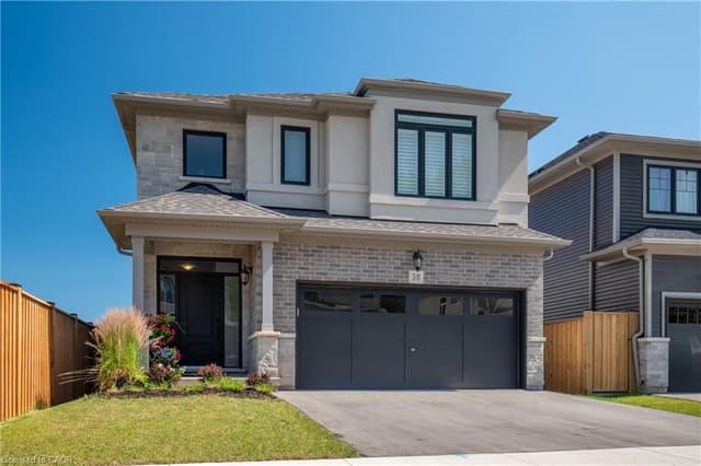 38 Riesling St. Grimsby On L3m 0l2