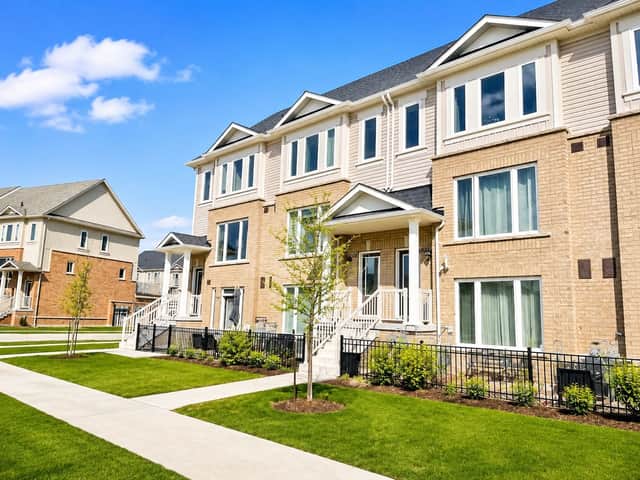 242 Law Dr. 60 Guelph On N1e 0h5