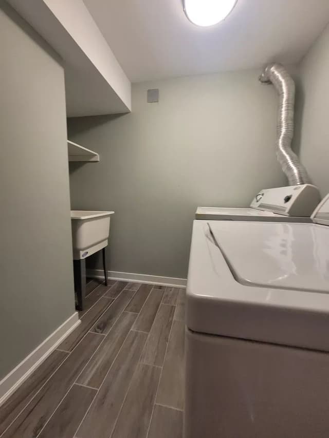 2690 Truscott Dr. Basement Mississauga On L5j 2b7
