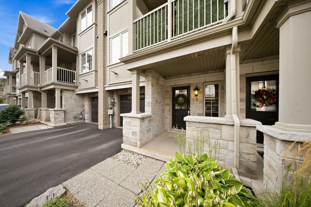 215 Dundas St. E 19 Hamilton On L8b 0x1