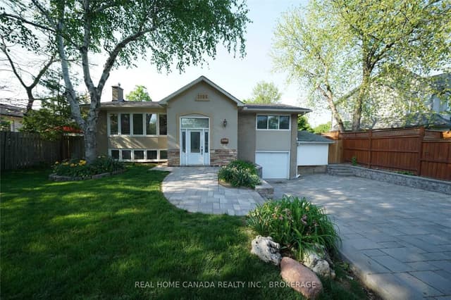 1195 Holton Heights Dr. Oakville On L6h 2e6