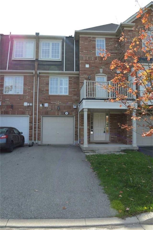 918 Burgess Gardens Milton On L9t 0k8