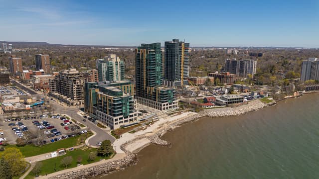 2060 Lakeshore Rd. 1303 Burlington On L7r 0g2