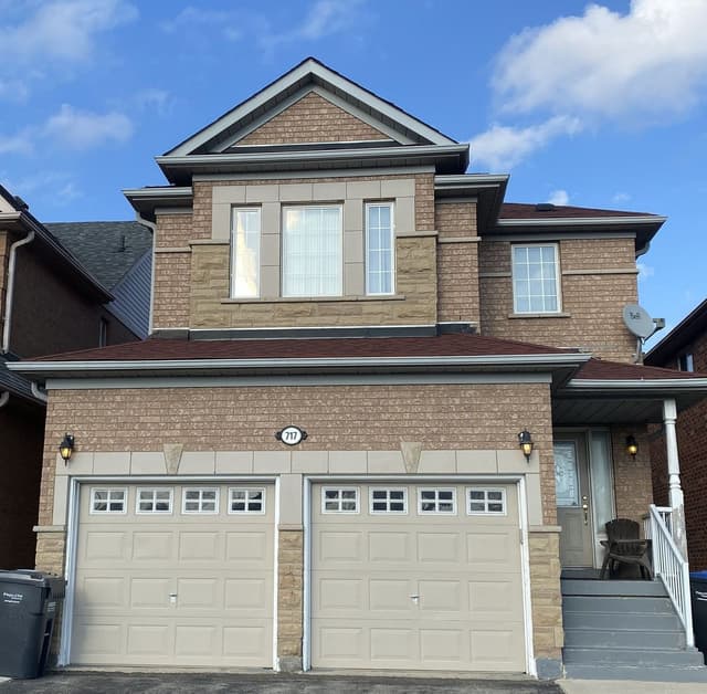 717 Macbeth Heights Mississauga On L5w 1e6
