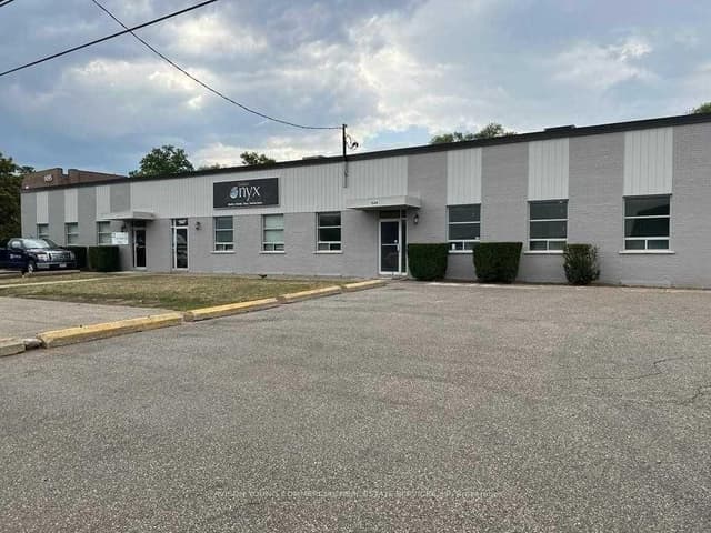 1547 Sedlescomb Dr. Mississauga On L4x 1m4