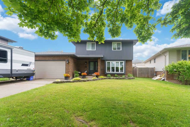 9 Woodgarden Ct. St Catharines On L2m 7c9
