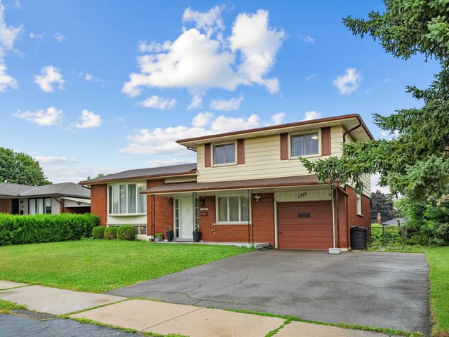 1397 Charles Dr. Burlington On L7p 2c8