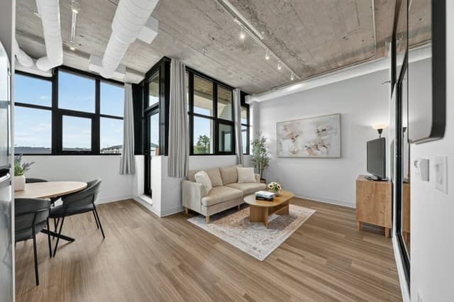 120 Huron St. 304 Guelph On N1e 5l7