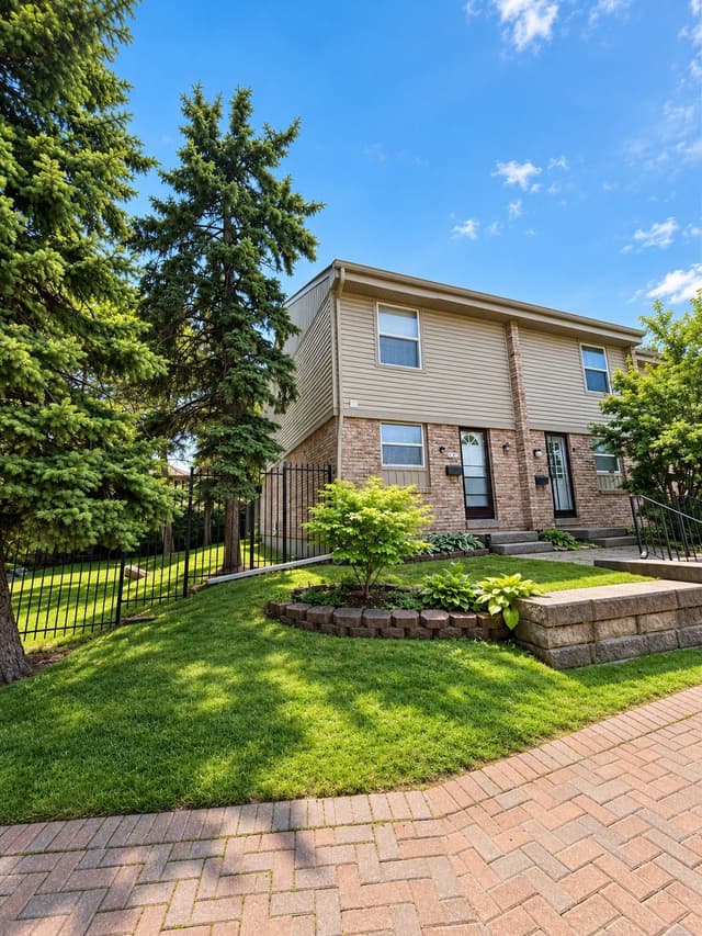 6699 Falconer Dr. 1 Mississauga On L5n 2e3