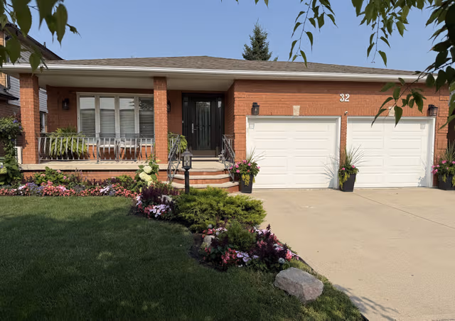 32 Highbury Dr. Hamilton On L8j 2t4