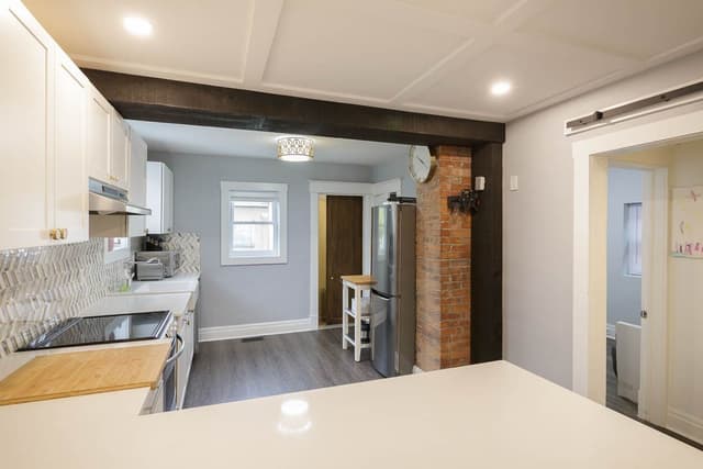 241 Vine St. St Catharines On L2m 4s9