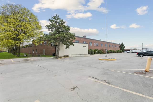2501 Stanfield Rd. Opt 3 Mississauga On L4y 1r6