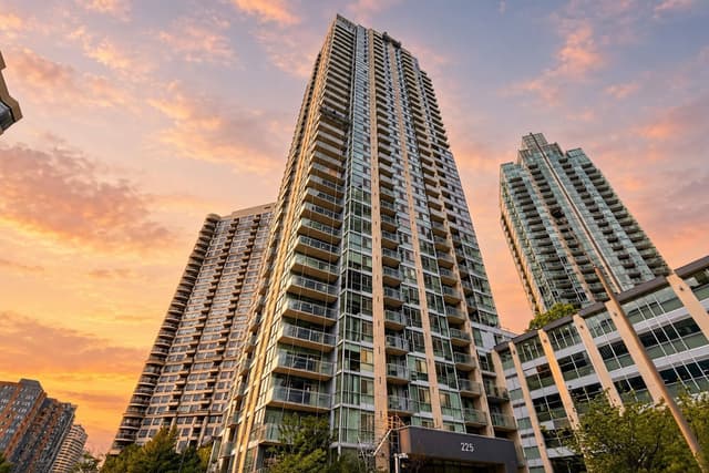 225 Webb Dr. 603 Mississauga On L5b 4p2