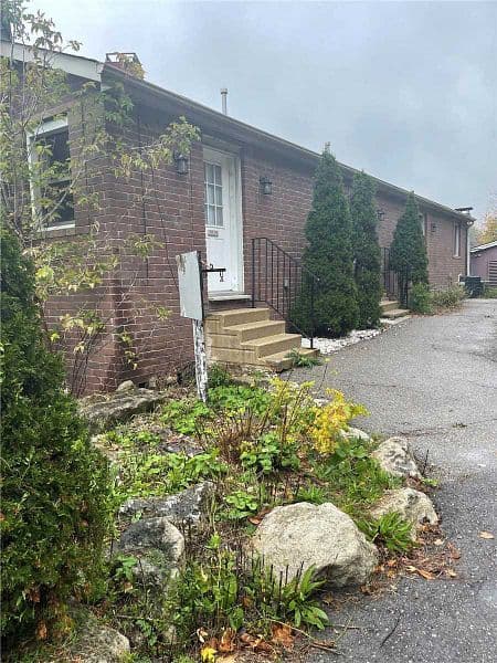43 Main St. S 2B Milton On L0p 1b0
