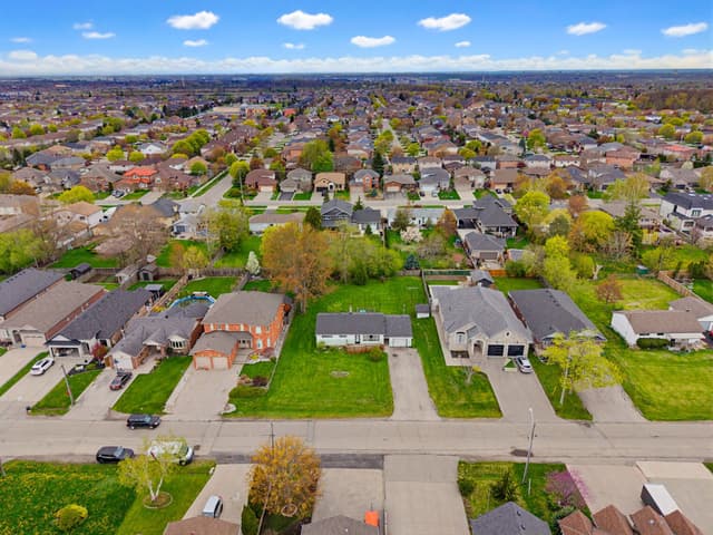 29 Leckie Ave. Hamilton On L8j 2s7