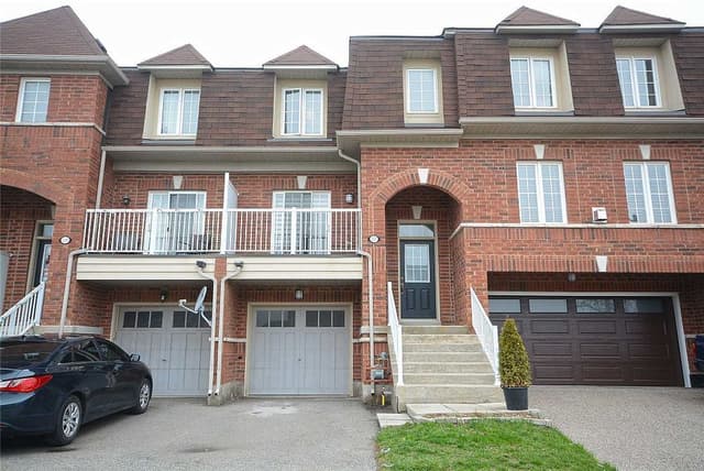 2307 Saddlecreek Cres. Oakville On L6m 5j6