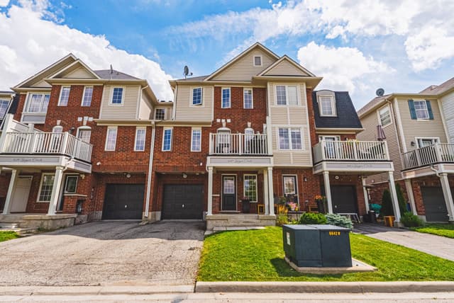 641 Speyer Circle Milton On L9t 0y5