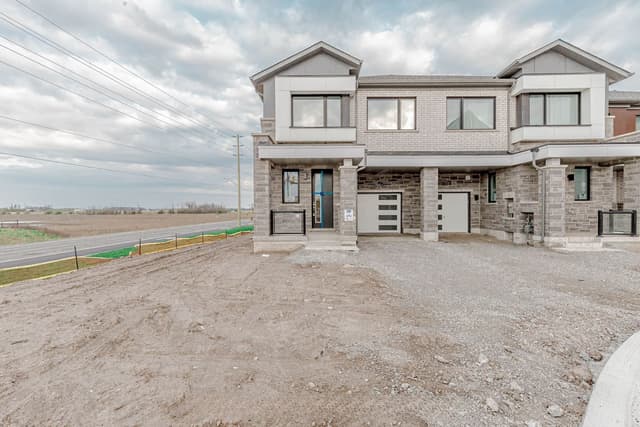 1856 Thames Circle Milton On L9e 2a4