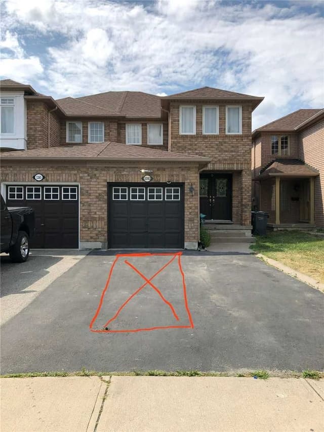 3383 Wild Cherry Ln. Bsmt Mississauga On L5n 7n7