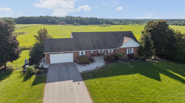 1049 Sheffield Rd. Hamilton On N0b 1l0