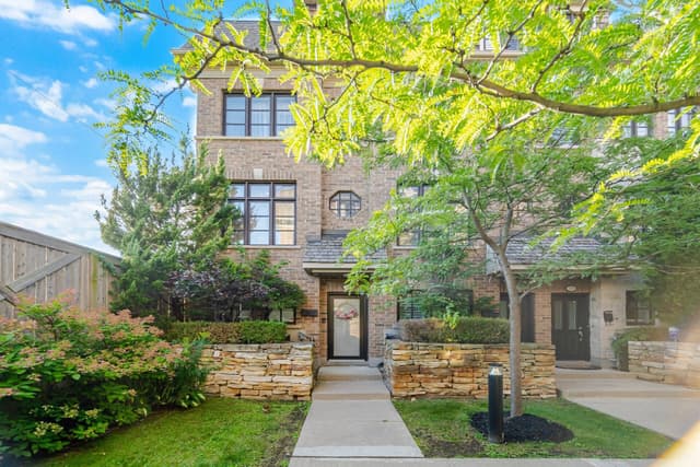 1812 Burnhamthorpe Rd. E 112 Mississauga On L4x 0a3