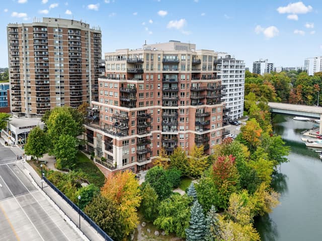 111 Forsythe St. 604 Oakville On L6k 3j9