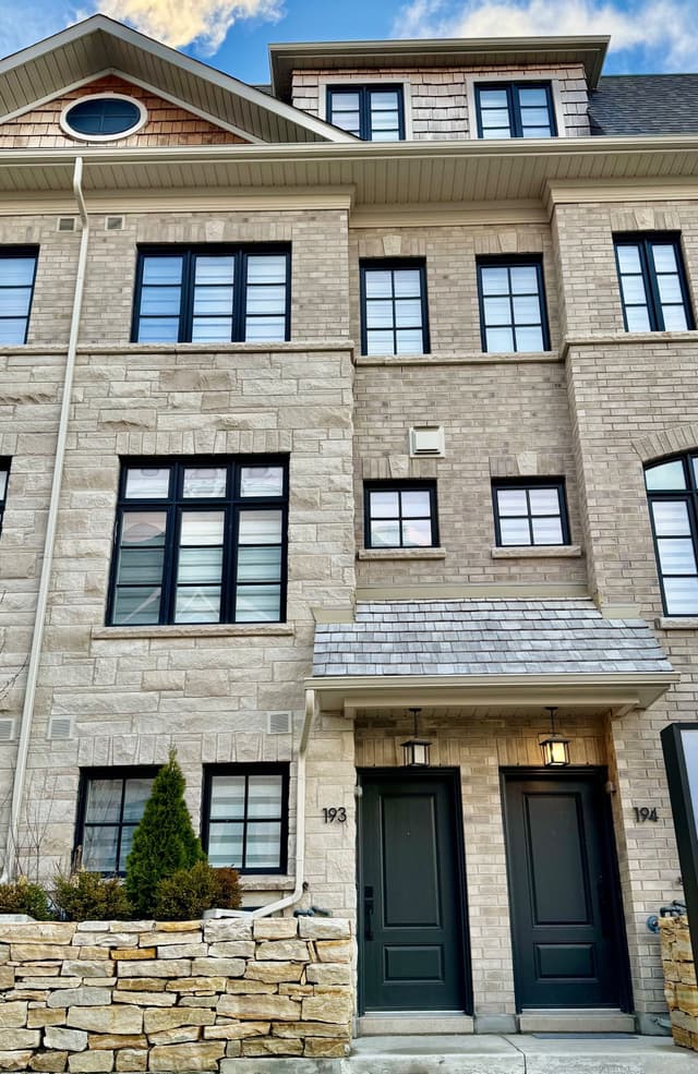 70 Lunar Cres. 193 Mississauga On L6m 2p6