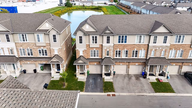 28 Canary Grass Blvd. Hamilton On L0r 1p0