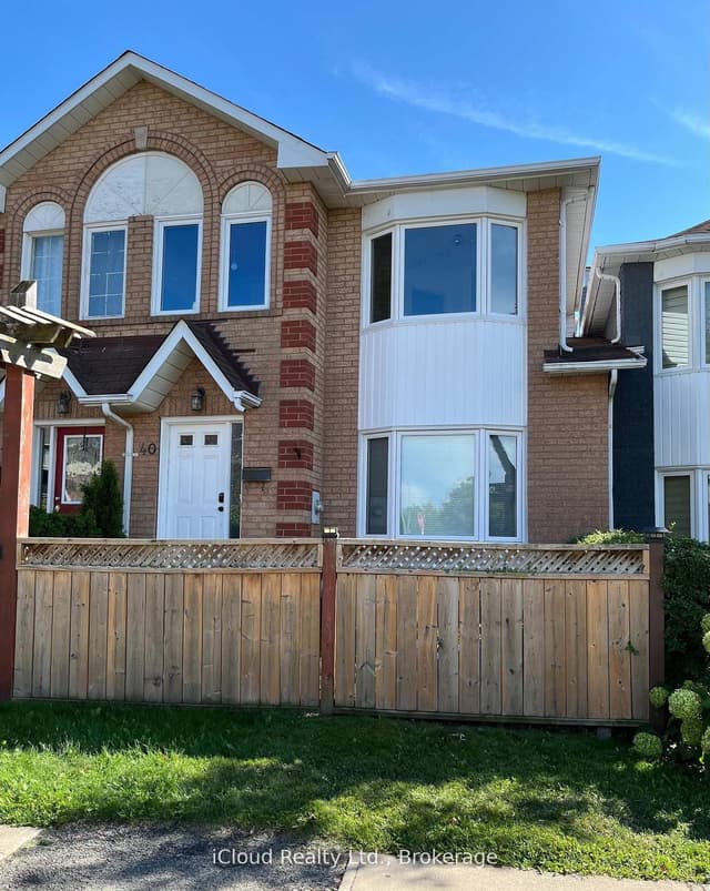 40 Glenashton Dr. Oakville On L6h 6g2