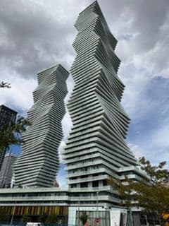 3883 Quartz Rd. Th 114 Mississauga On L5b 0m4