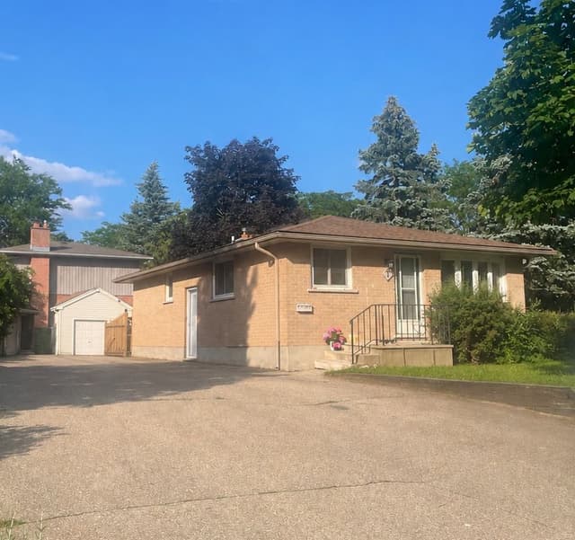 1 Joyce Pl. Bsmt Guelph On N1e 6p8