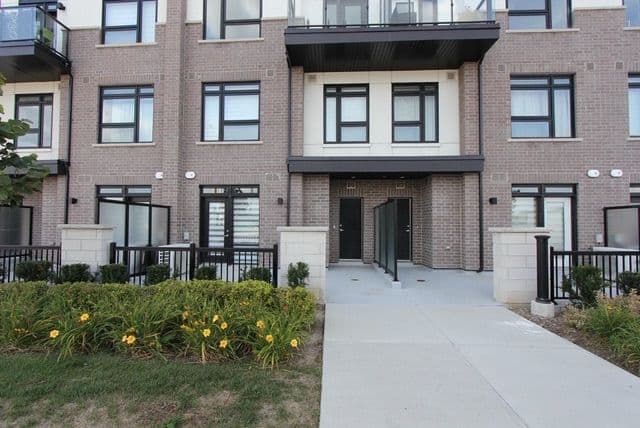 1585 Rose Way 123 Milton On L9e 1n4