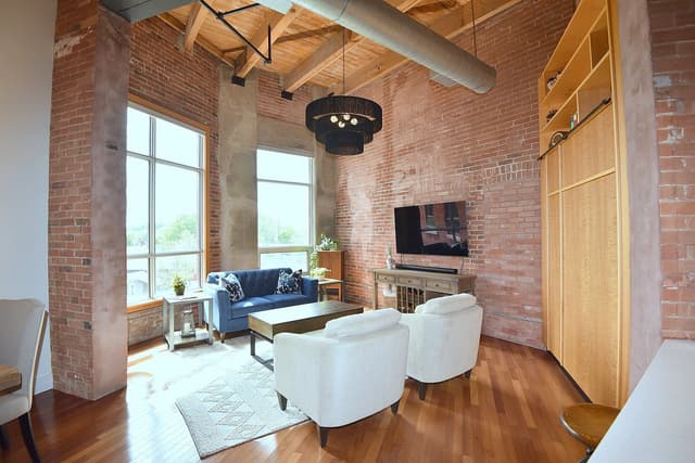 26 Ontario St. 310 Guelph On N1e 7k1