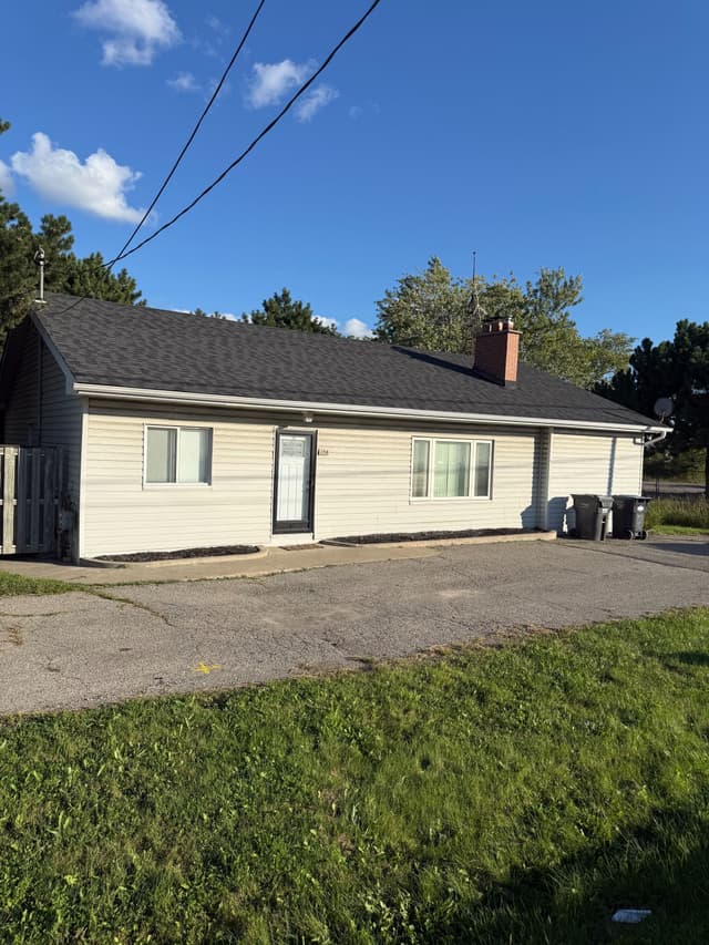 358 Derry Rd. W Mississauga On L5m 2b5